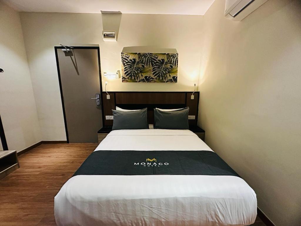Monaco Hotel Cyberjaya Ngoại thất bức ảnh