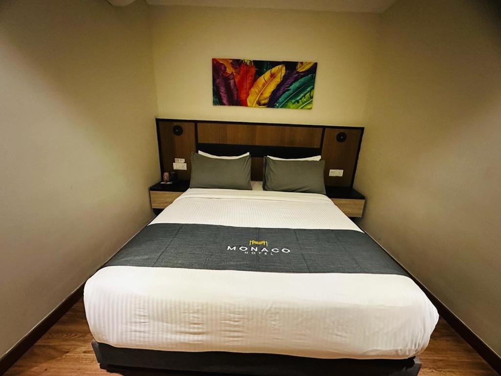 Monaco Hotel Cyberjaya Ngoại thất bức ảnh